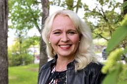 Ulla Harjunmaa, asiantuntijahammaslääkäri, THL